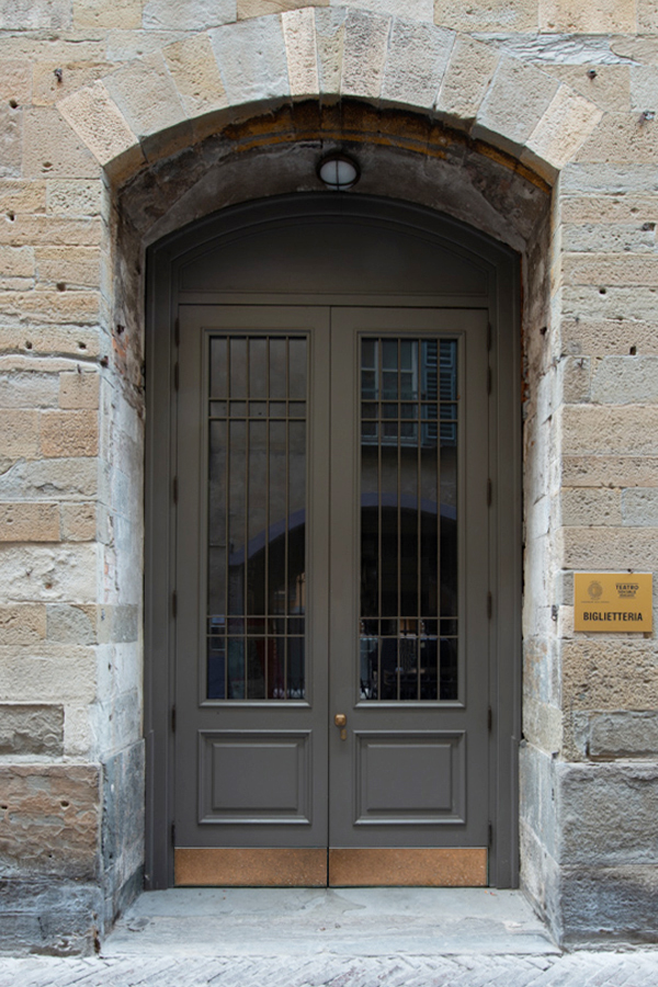 progetto di riutilizzo porte e portoni