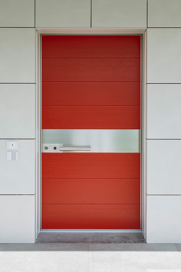 porte su misura in legno e alluminio