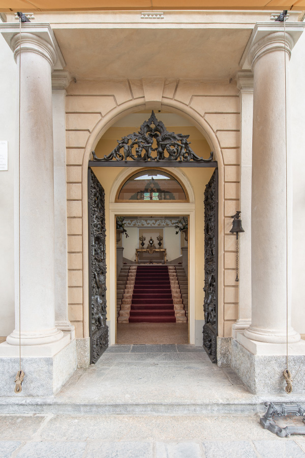progetto rifacimento porte como