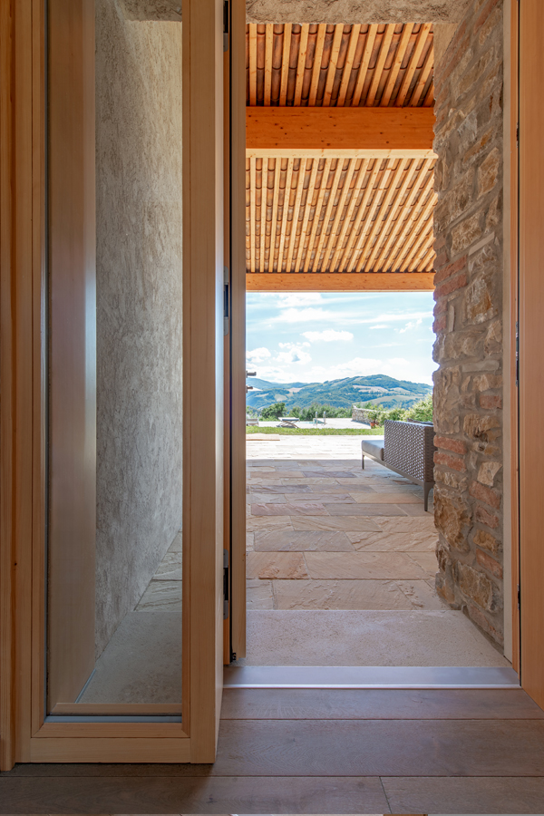 serramenti in legno lamellare 